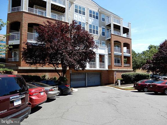 4th image of 2711 Bellforest Ct APT 302