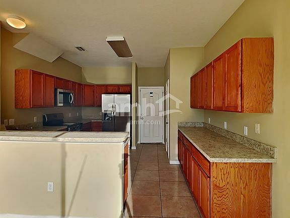 4th image of 12110 Fern Haven Ave