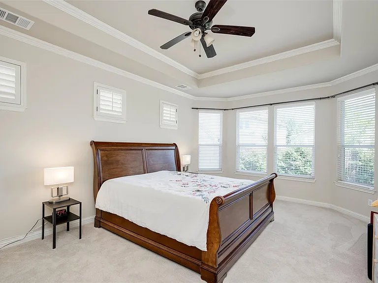 4211 Oldenburg Ln — Photo 28