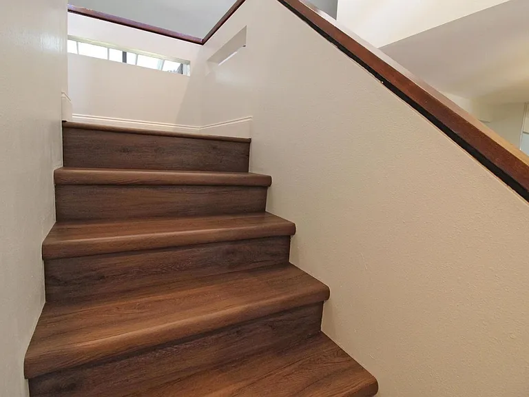 114 Gleneagles Dr — Photo 18