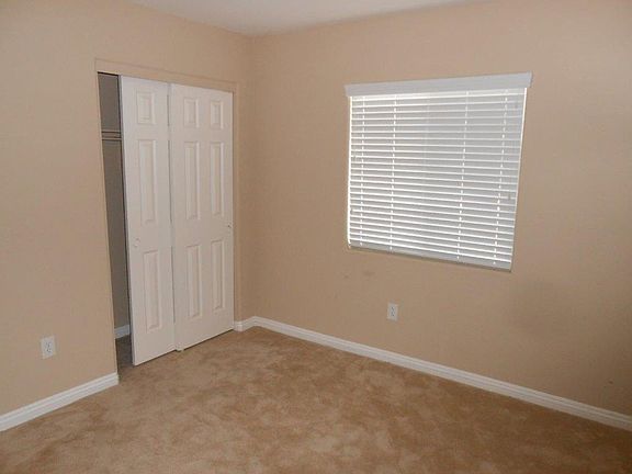 5th image of 4821 Plama Ct