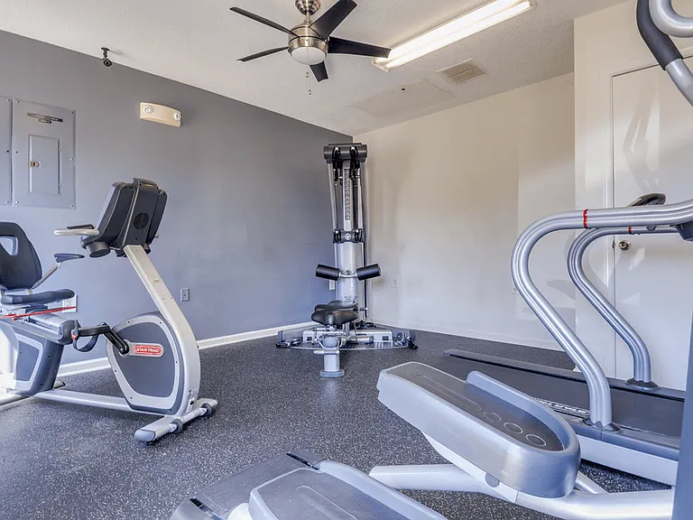 The Landings at Markhams Grant Apartments — Photo 16