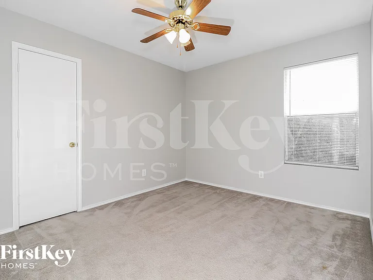 6933 Meadow Way Ln — Photo 10