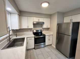 1400 NE 118th Ave APT 3, Portland, OR 97220