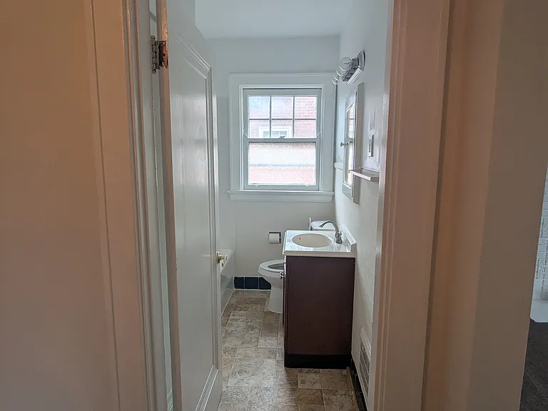 3943 King Pl #2 — Photo 10