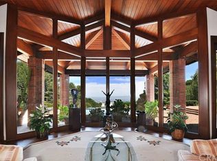 27 Portuguese Bend Rd, Rolling Hills, CA 90274