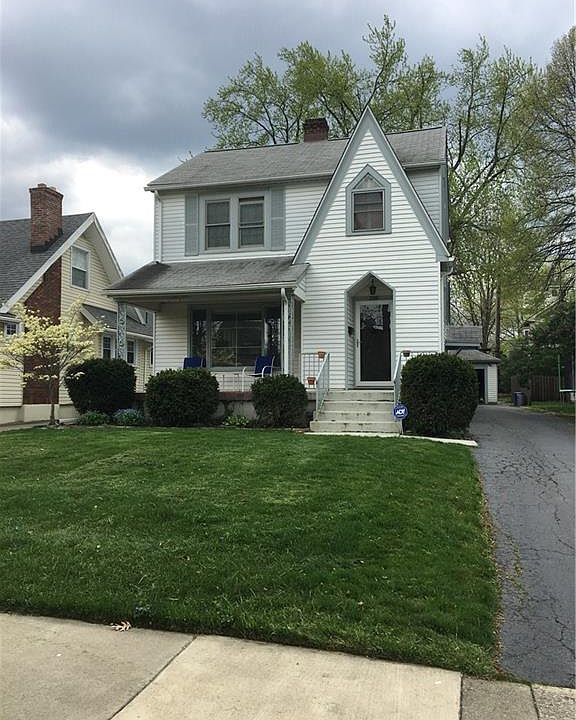 1st image of 218 Orchard Dr