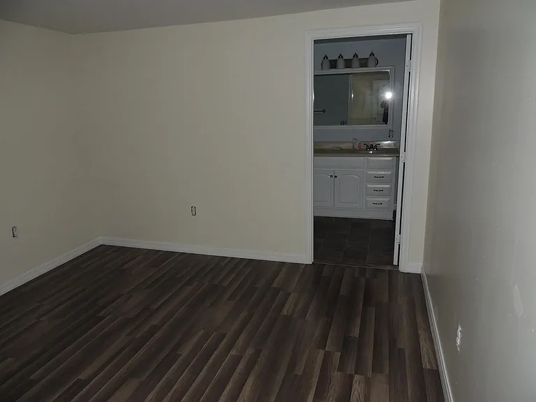 983 Morning Dove Dr — Photo 3