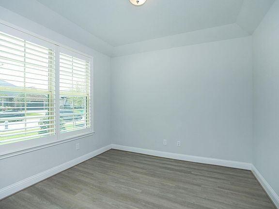 5th image of 20915 Whirlaway Green Cir