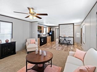 1205 W Circle Dr Trlr 11, Vidor, TX 77662