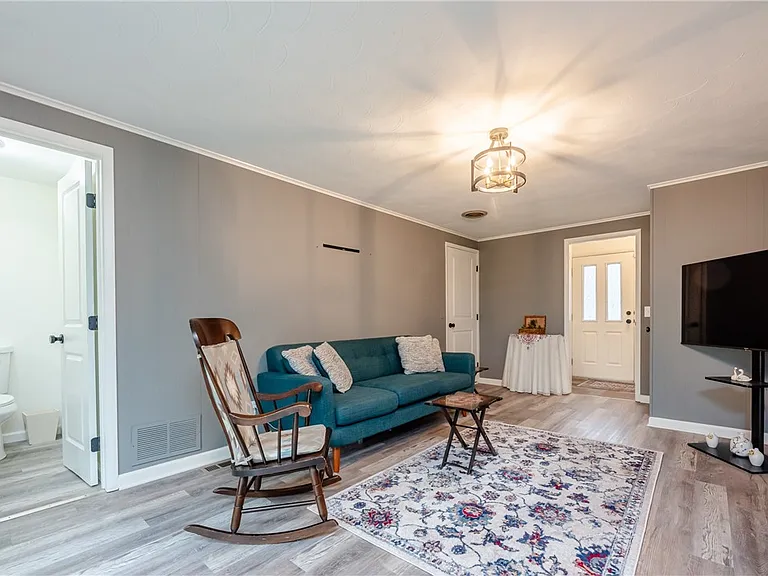 132 Kirk Rd — Photo 20