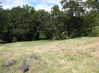 354 Winchester Creek Ave, Winchester, OR 97495