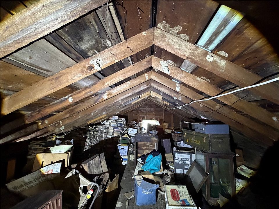 28th image of 1223 McHenry Valley Rd