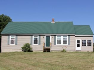 696 River Rd, Windham, ME 04062