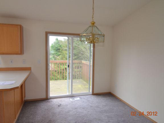 4th image of 15891 169th Ave SE