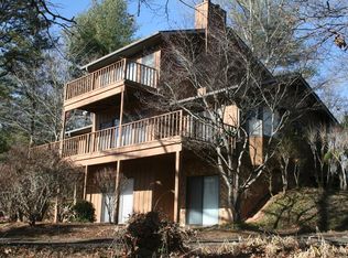 306 County Road Cabe Rd, Franklin, NC 28734