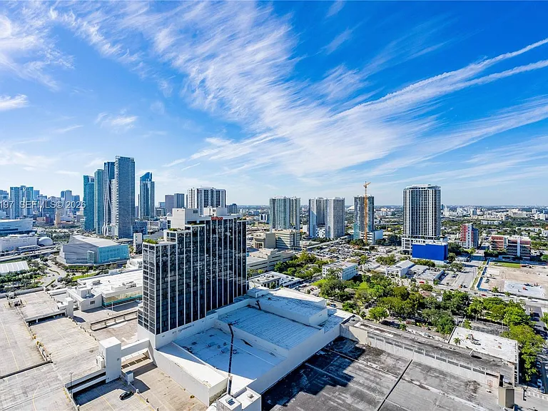 1750 N Bayshore Dr #3410 — Photo 14