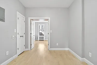 239 9th Avenue, #3D