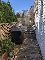Rented by Sari Melendez LREB