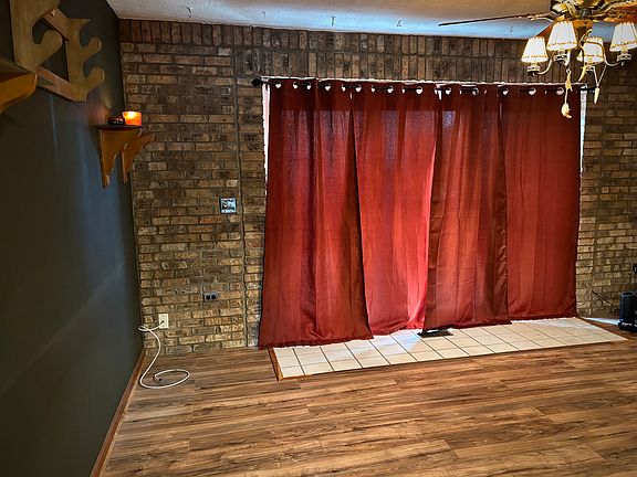 2nd image of 1312 Woodbrook Ln #1312