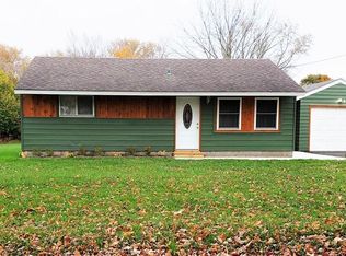 87 N Crowell Ave, Geneva, OH 44041