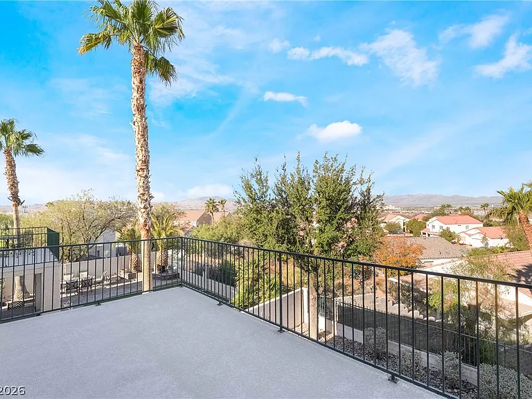 3194 Castle Canyon Ave — Photo 21