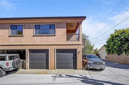 1581 Tustin Ave — Photo 11