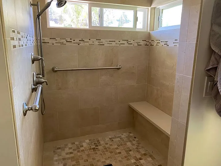 1198 Pulehu Rd — Photo 16