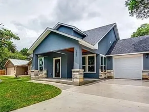 1583 Bonnyview Dr, Canyon Lake, TX 78133