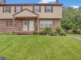 409 Grant Ave, Leesport, PA