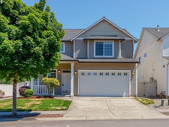 2nd image of 10325 NE 116th Pl