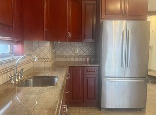 452 81st St #1, Brooklyn, NY 11209