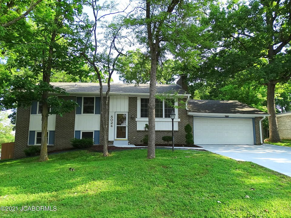 1st image of 5024 Woodhaven Dr