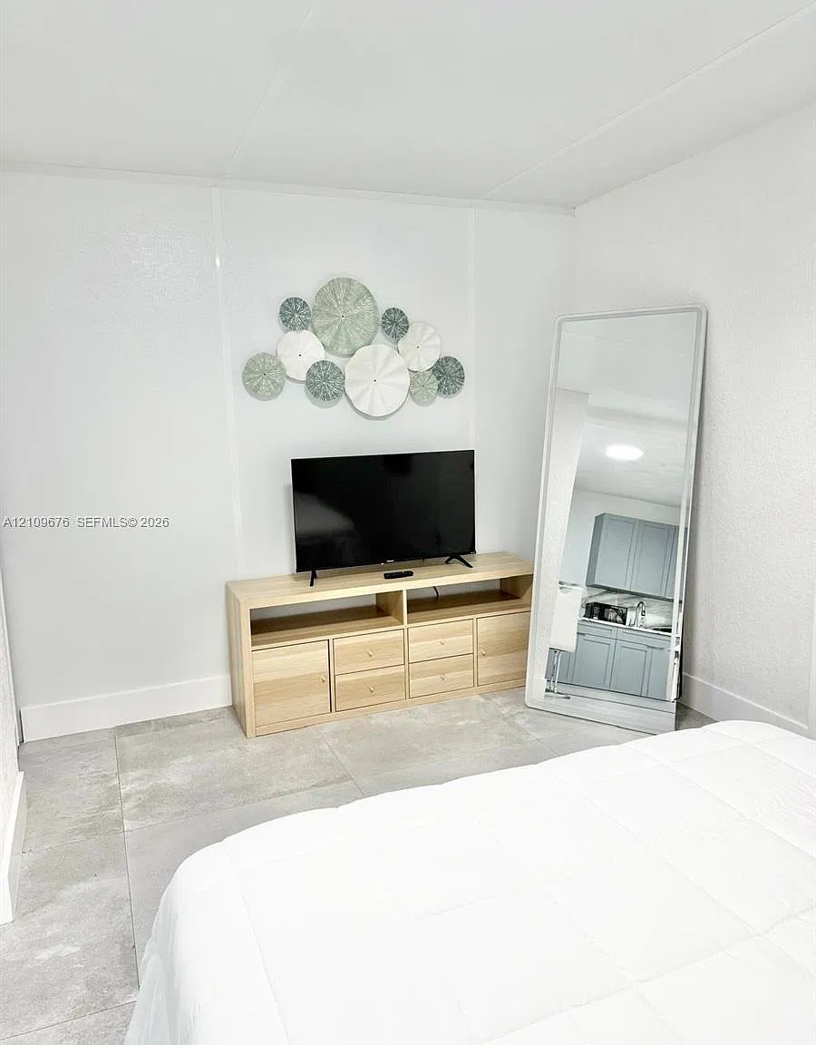 Miramar Sec 5 — Photo 4