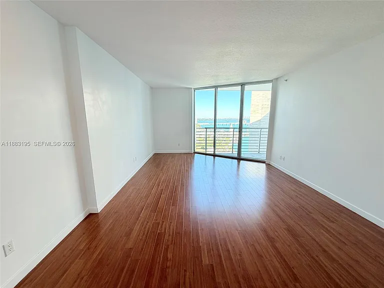 325 Biscayne Blvd #2924 — Photo 8