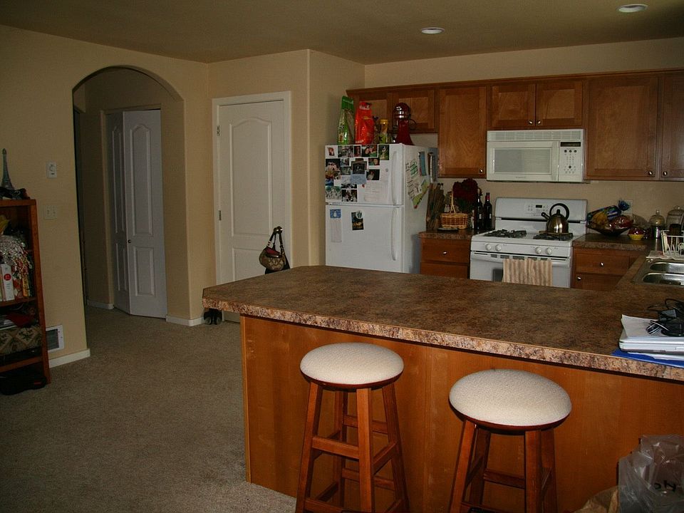 apt. 2 kitchen