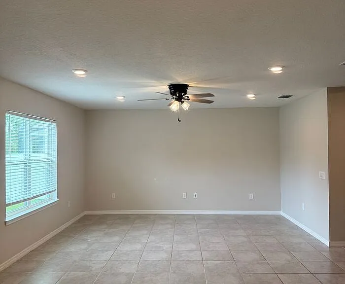 1042 Michelangelo Ln — Photo 15