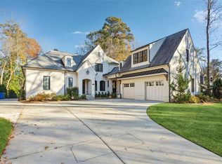 4075 Peachtree Dunwoody Rd NE, Atlanta, GA 30319