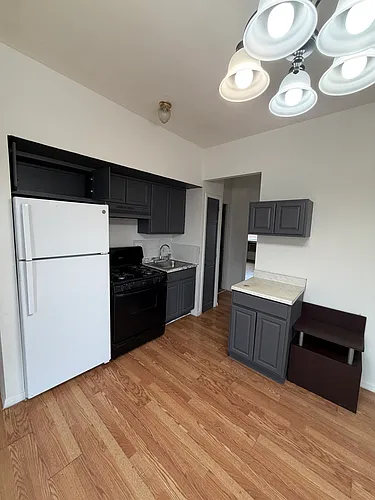 2317 Gleason Ave #2 Photo 1