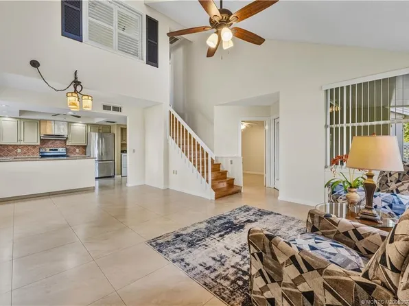 3670 SW Sunset Trace Cir, Palm City, FL 34990