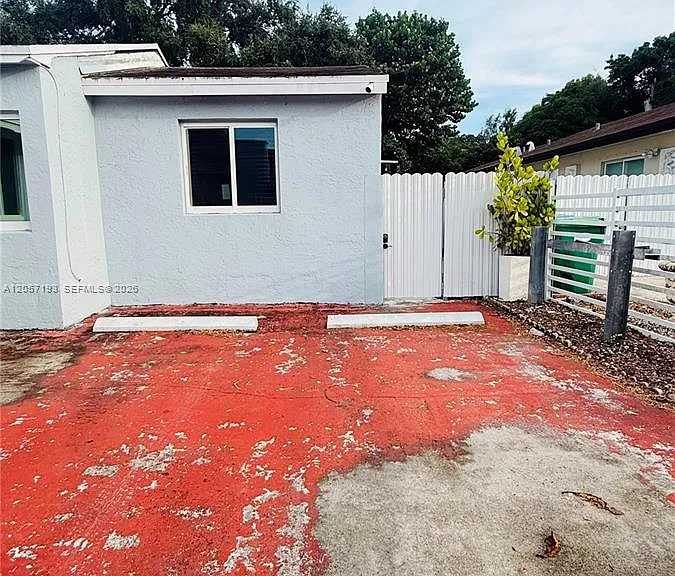 1558 NW 103rd St #EFFICIENCY — Photo 16