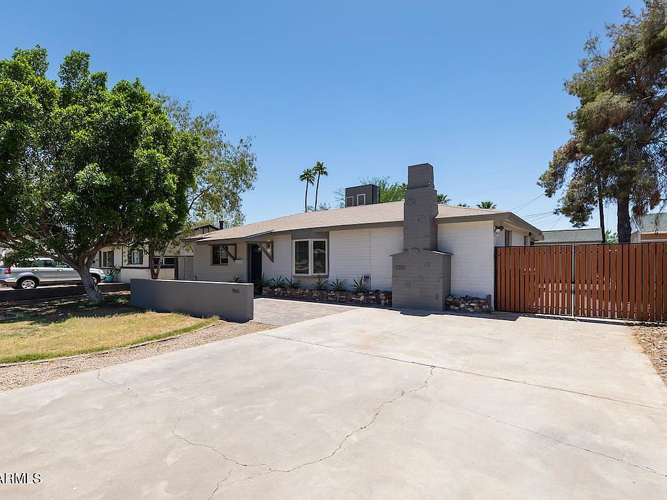 1st image of 905 E Montebello Ave