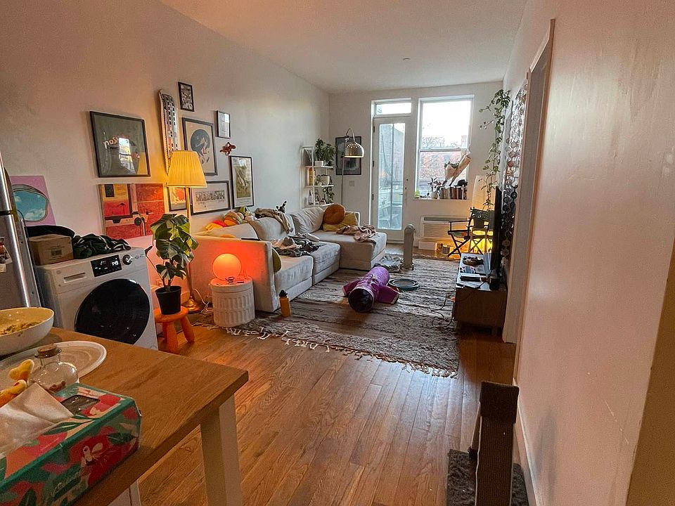 1st image of 325 S 5th St #2R