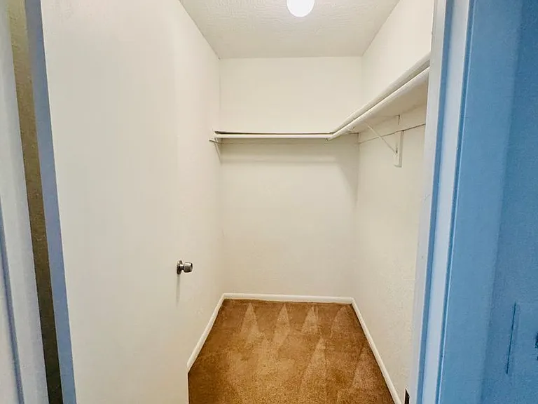 2160 Forest Knoll Dr NE #60102 — Photo 14
