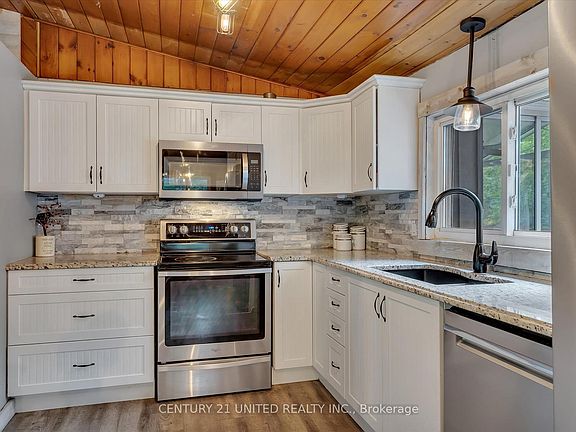 2nd image of 55 Northern Ave