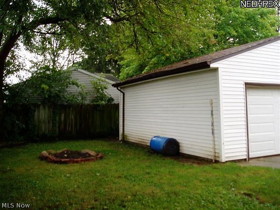2nd image of 10119 Bryant Dr