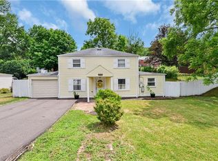 4729 Gardenville Rd, Pittsburgh, PA 15236