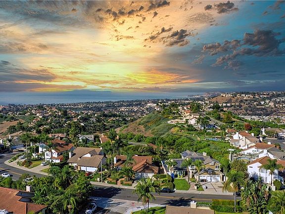 3rd image of 879 Calle Vallarta