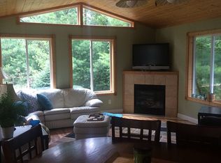 40 Evergreen Rd, White Bear Lake, MN 55110