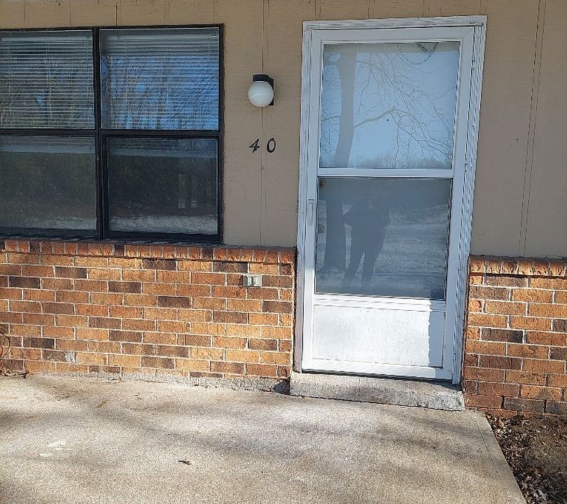 1st image of 200 Church St #40